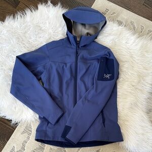 Arc'teryx Blue Hooded Jacket Womens Small